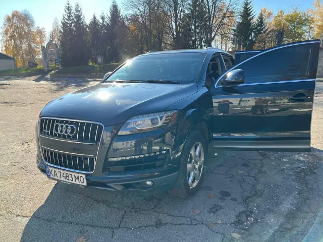 Audi Q7 - фото 2