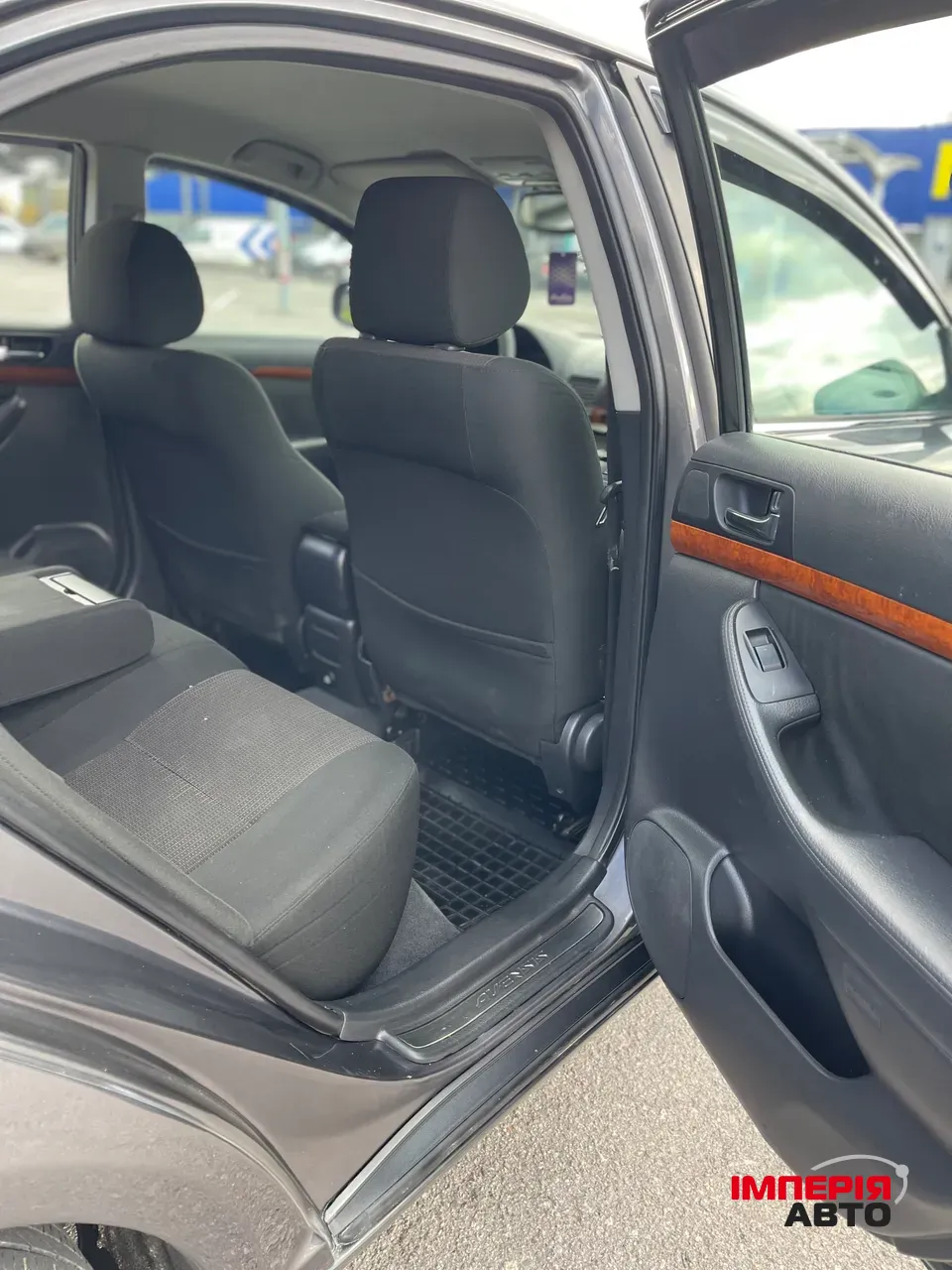 Toyota Avensis - фото 15