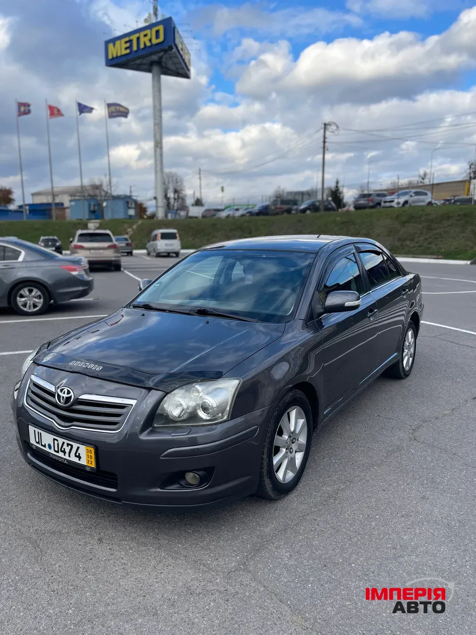 Toyota Avensis - фото 2