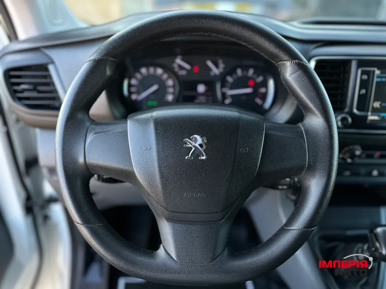 Peugeot Expert - фото 32