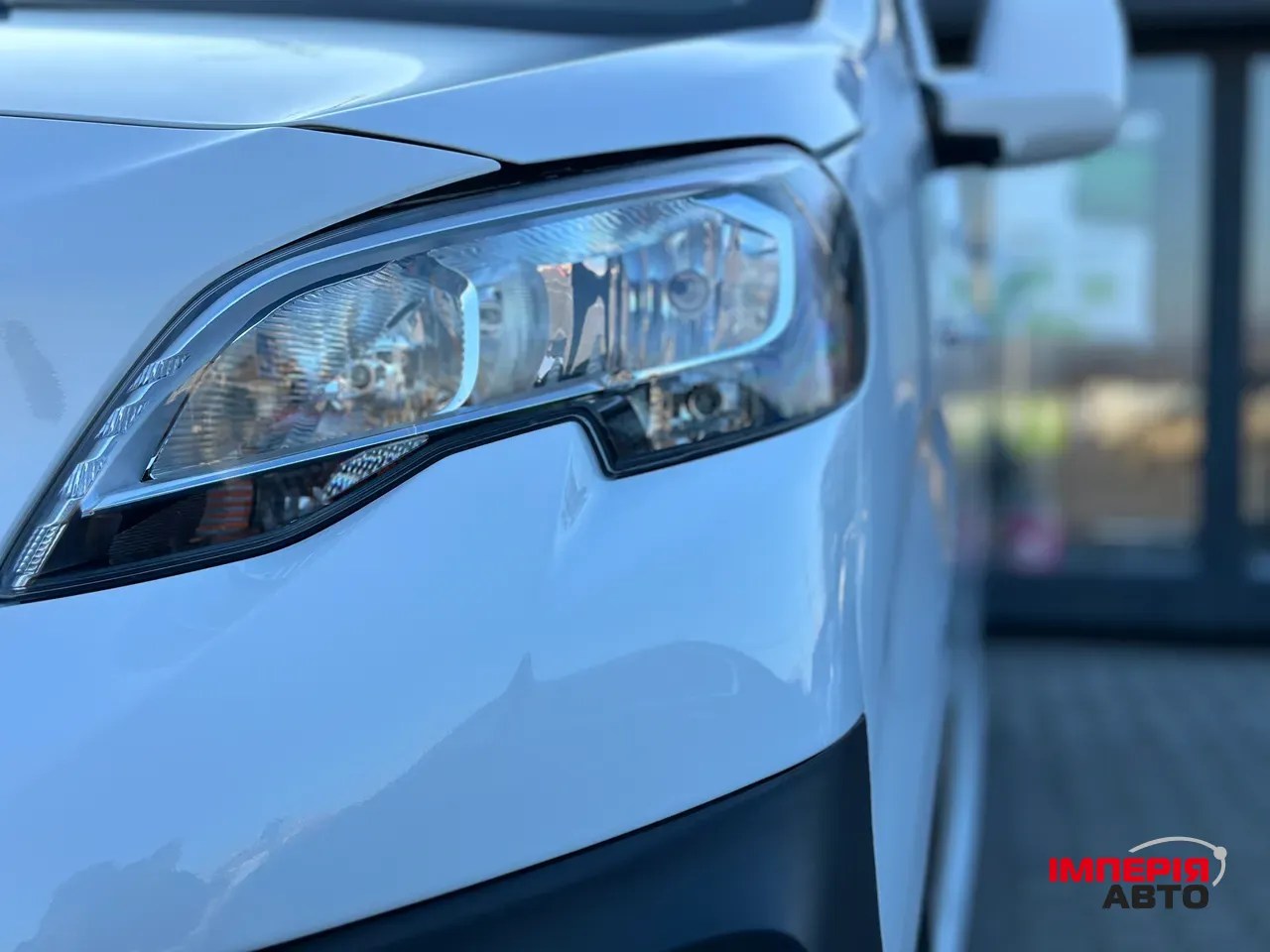 Peugeot Expert - фото 9