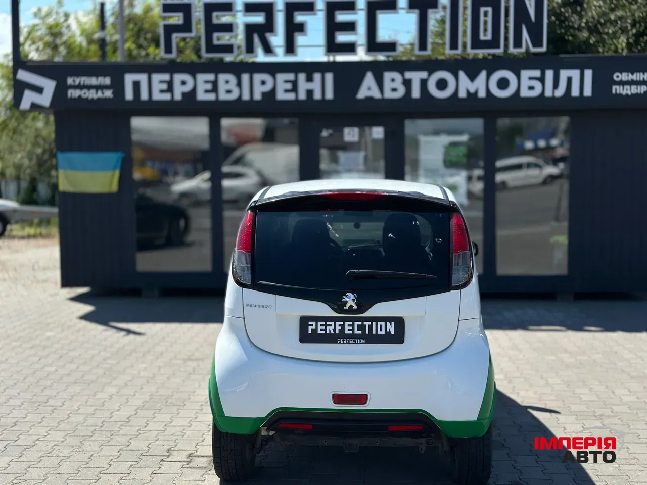 Peugeot iOn - фото 10