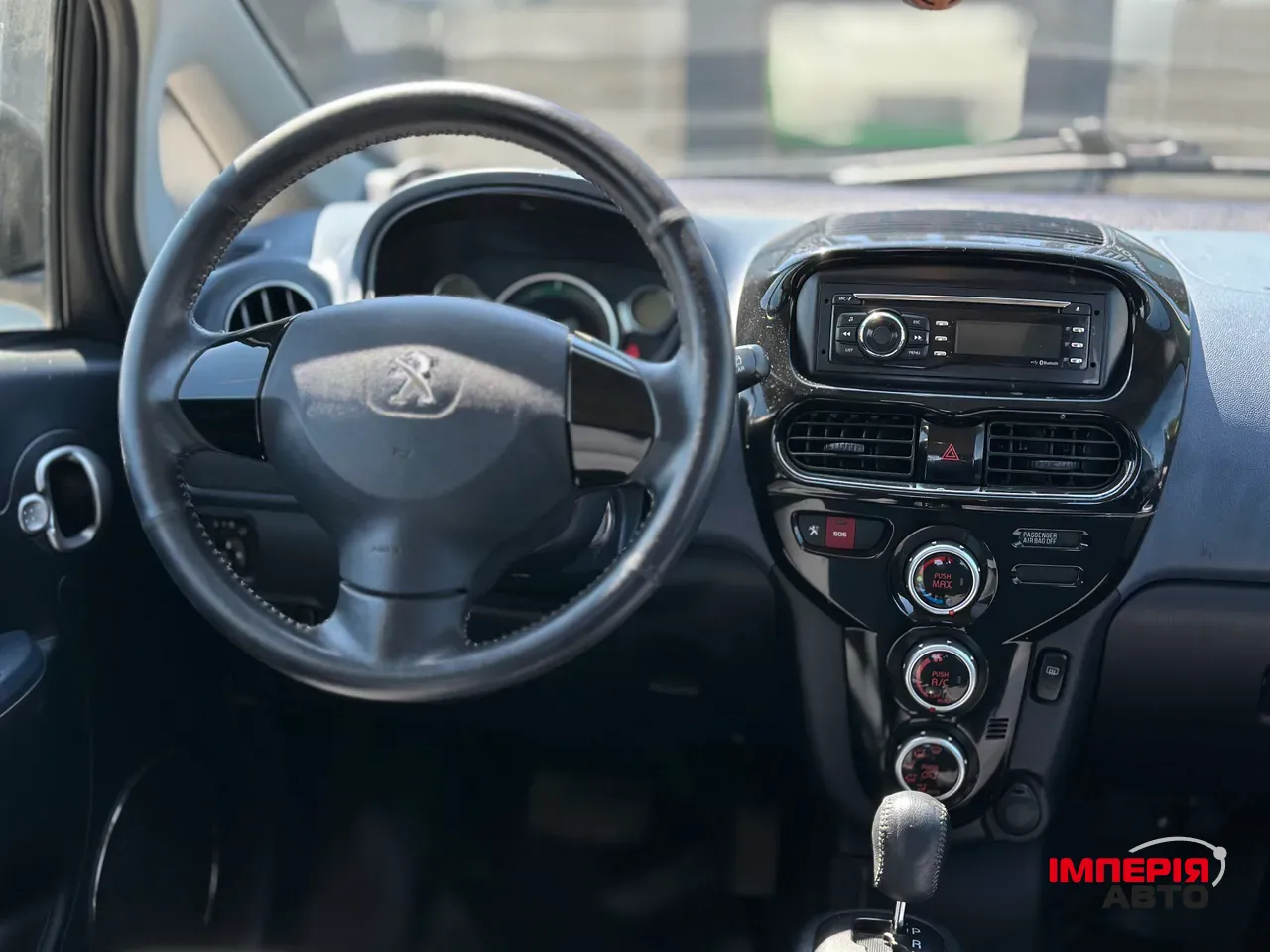 Peugeot iOn - фото 21