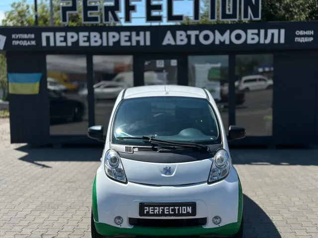 Peugeot iOn - фото 1