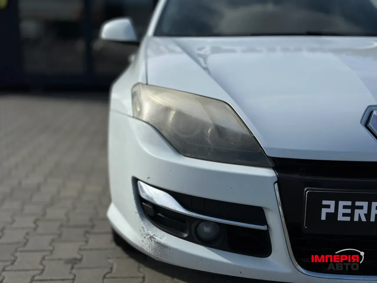 Renault Laguna - фото 5