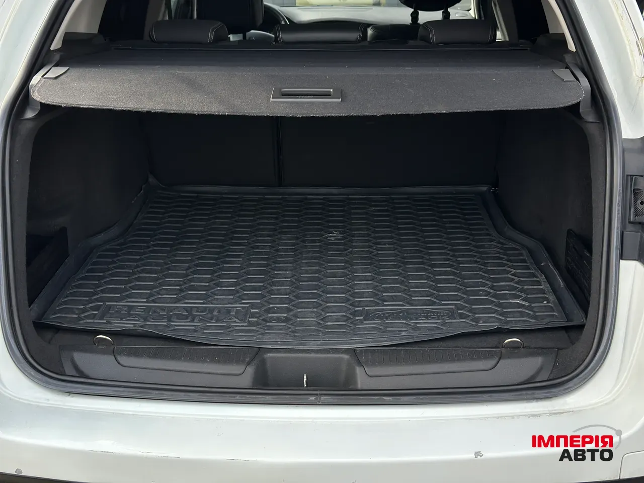 Renault Laguna - фото 15