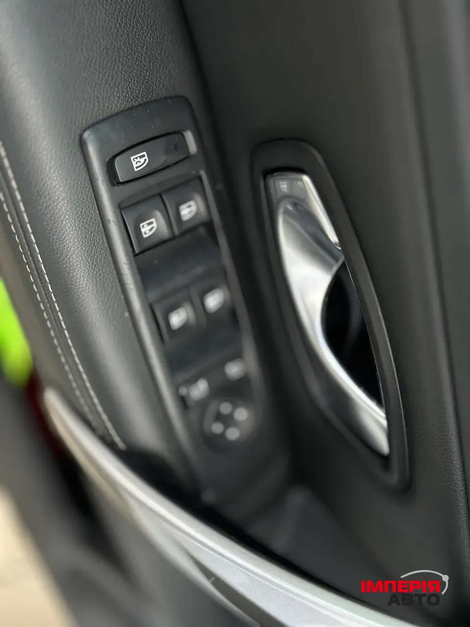 Renault Laguna - фото 21