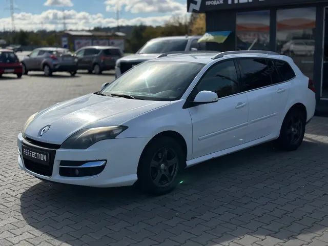 Renault Laguna - фото 3