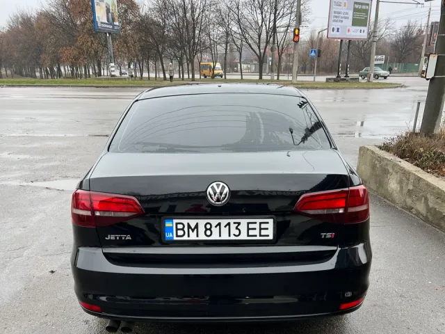 Volkswagen Jetta - фото 3