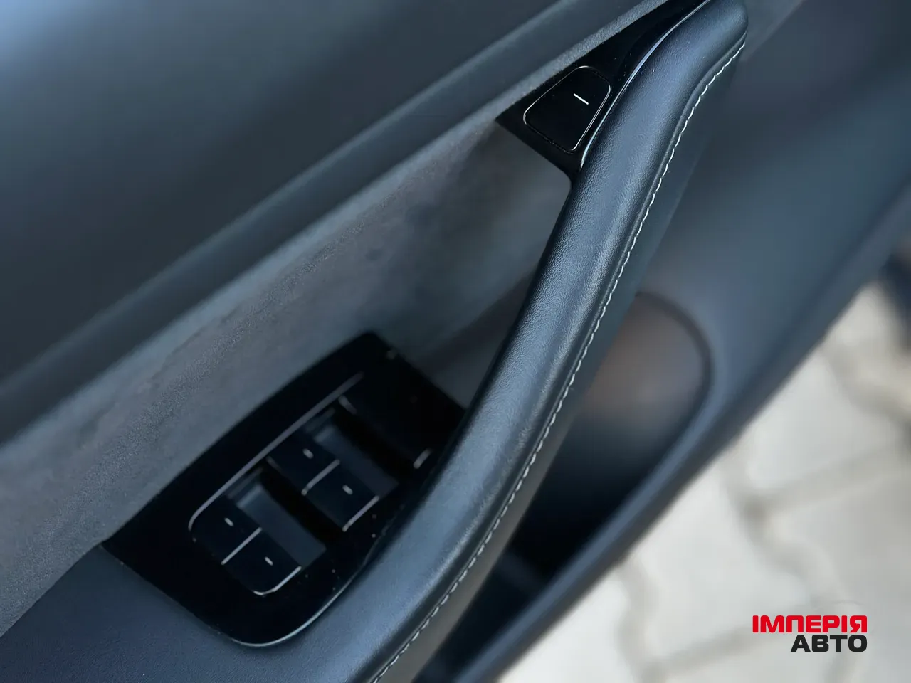 Tesla Model 3 - фото 28