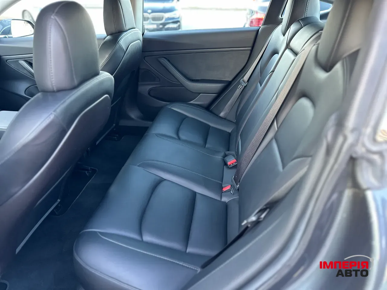 Tesla Model 3 - фото 22