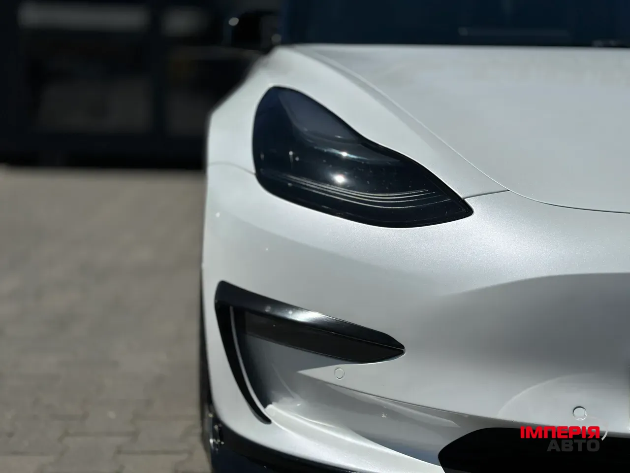 Tesla Model 3 - фото 6