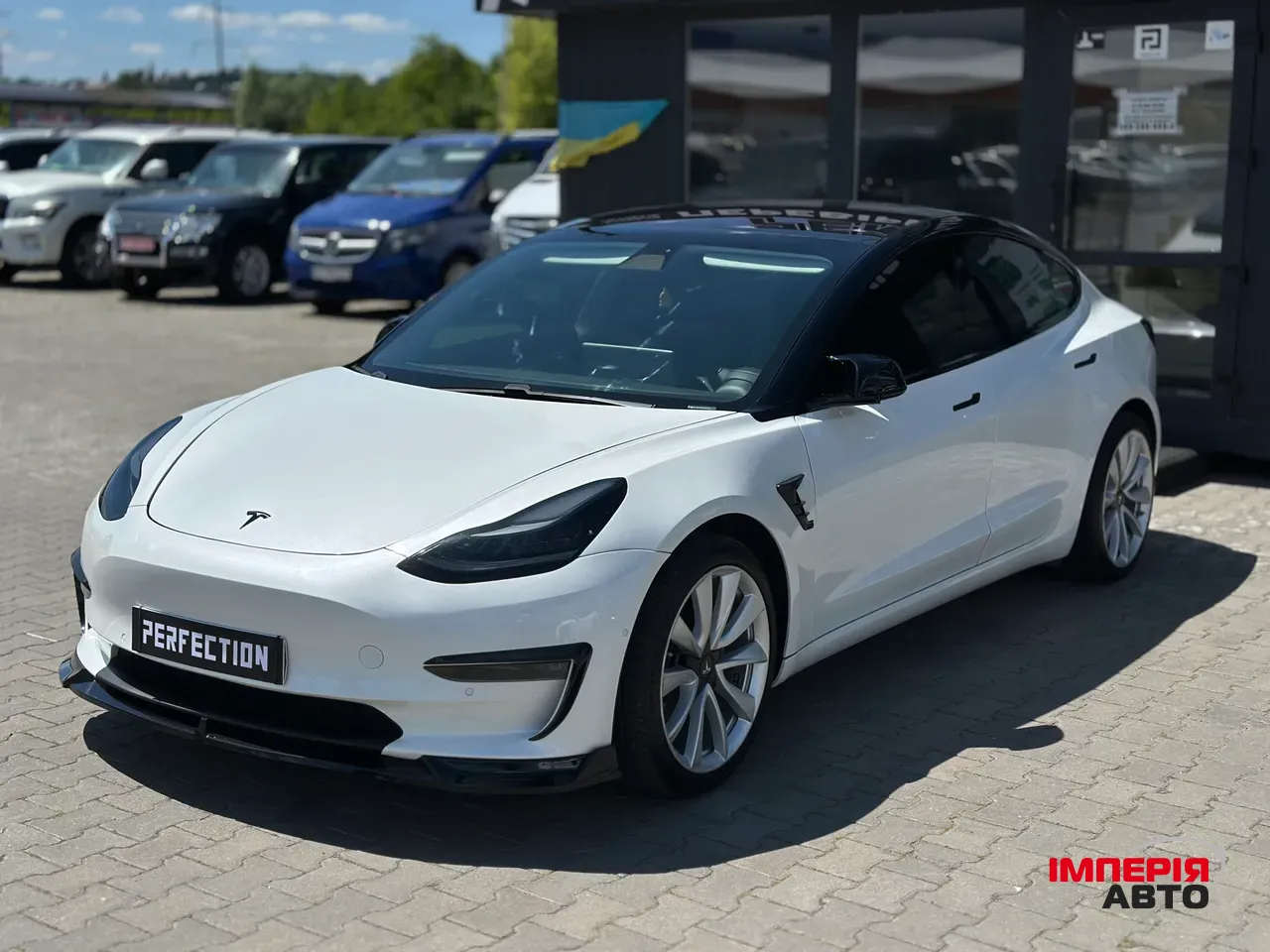 Tesla Model 3 - фото 4