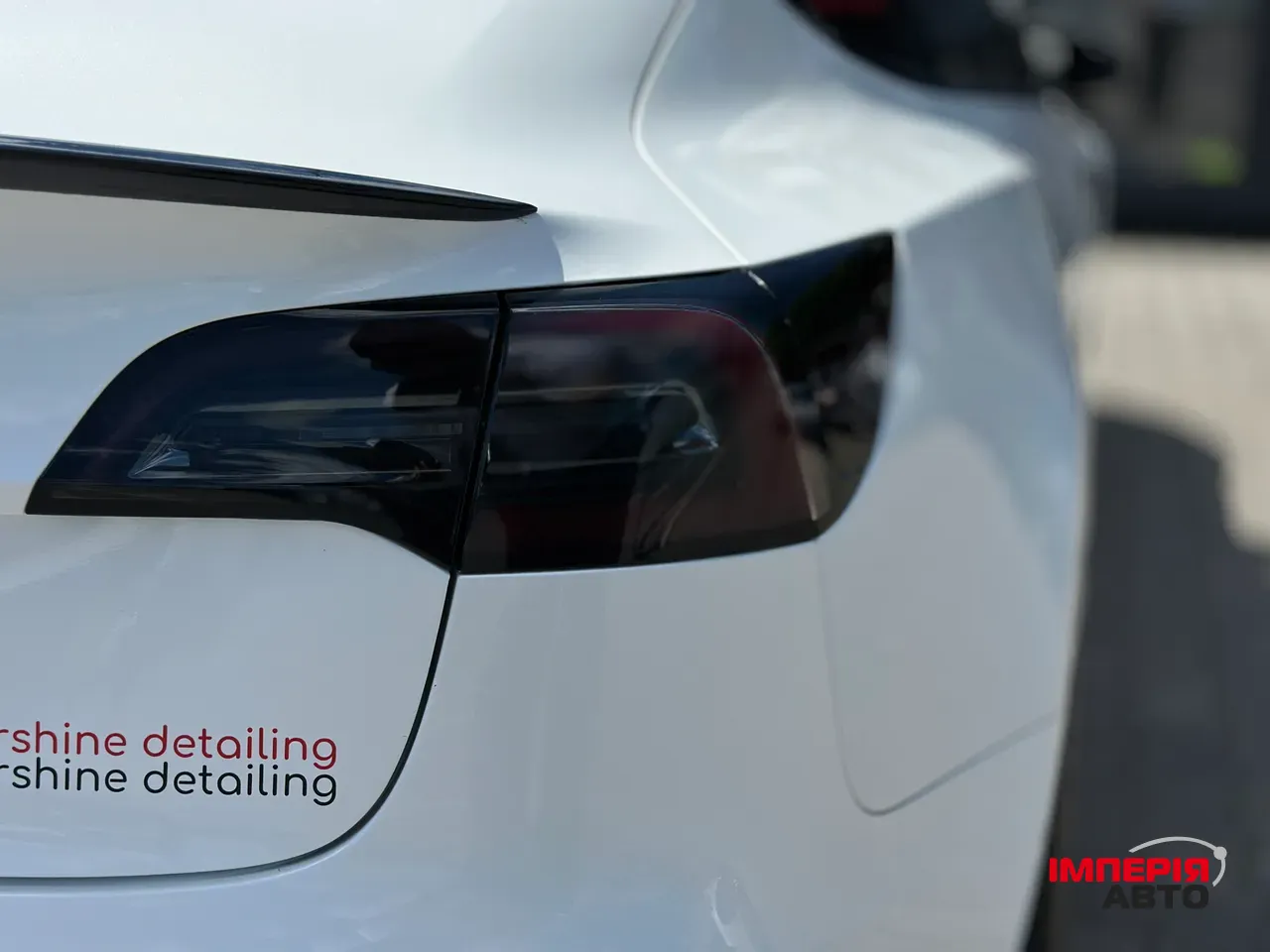 Tesla Model 3 - фото 18