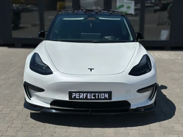 Tesla Model 3 - фото 5