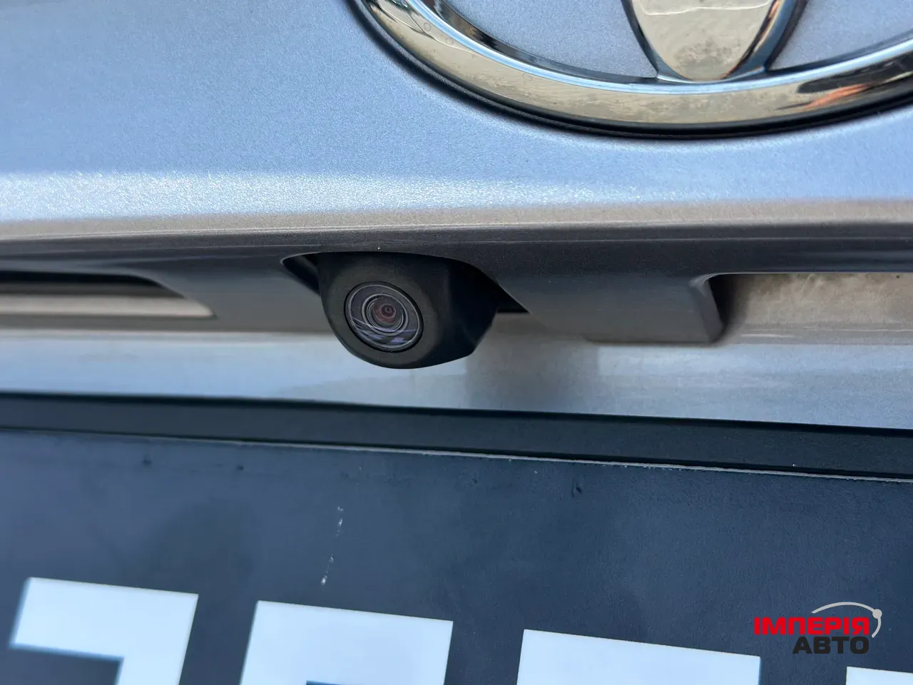 Toyota C-HR - фото 16