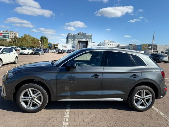 Audi Q5 - фото 2
