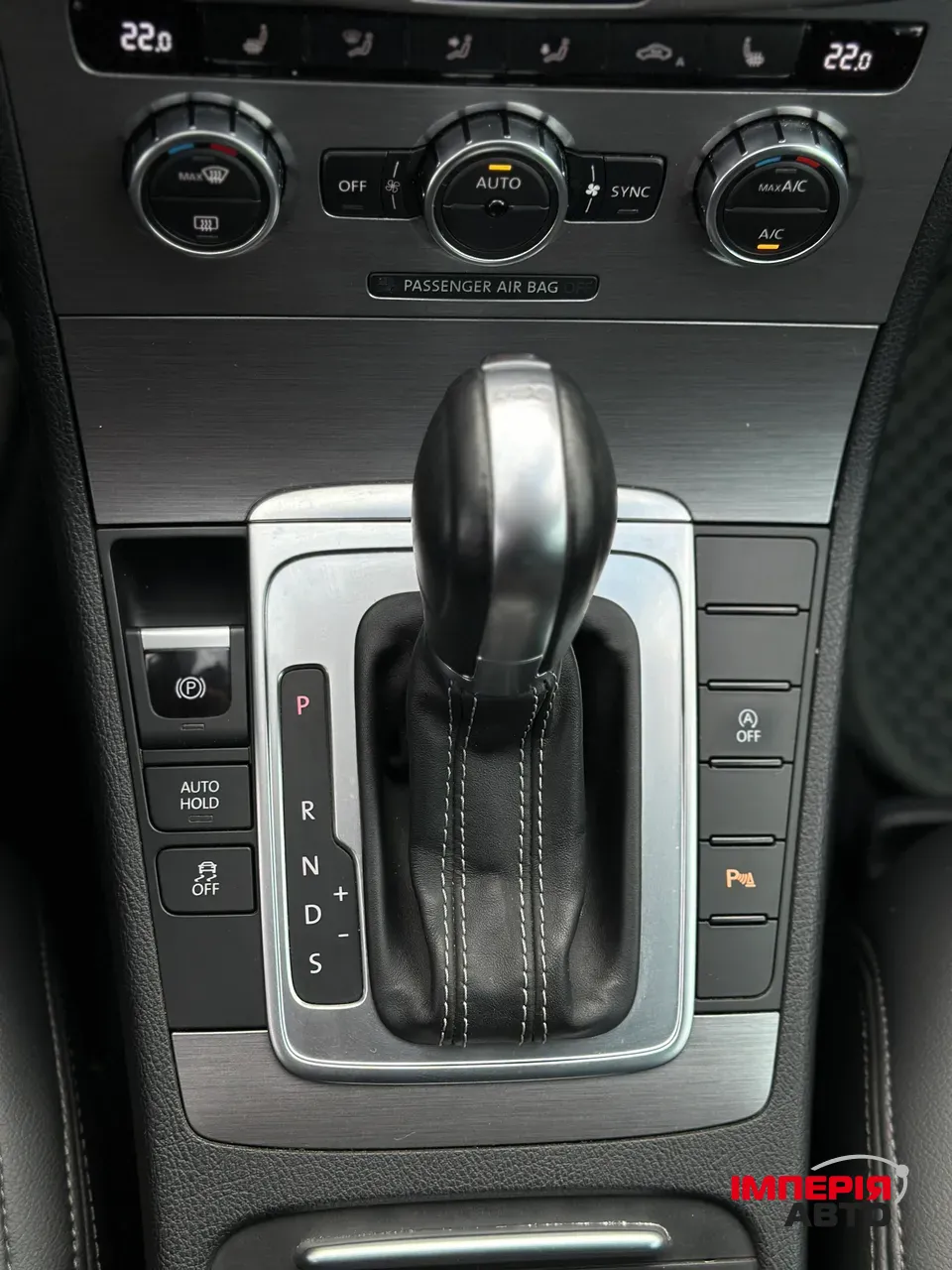 Volkswagen Passat - фото 35