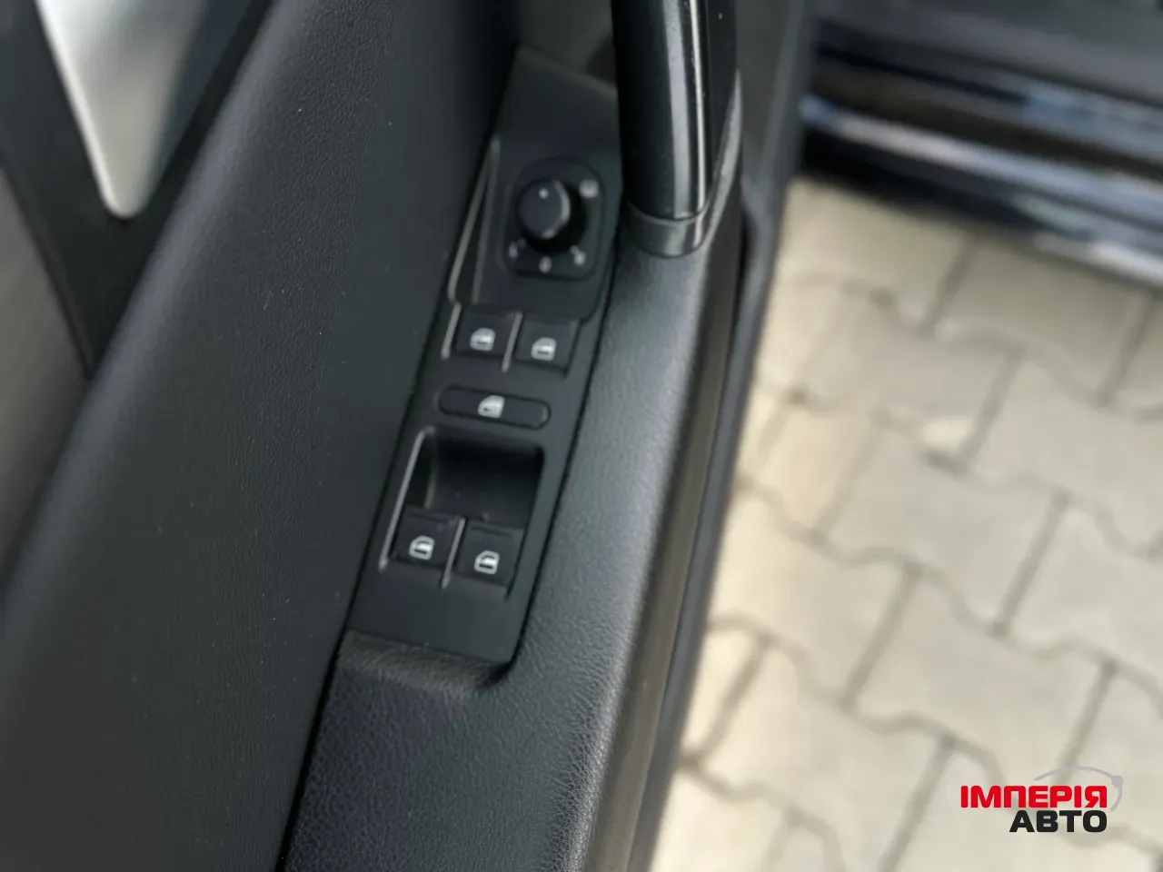 Volkswagen Passat - фото 24