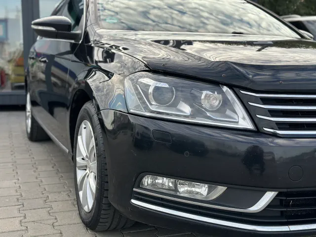 Volkswagen Passat - фото 5