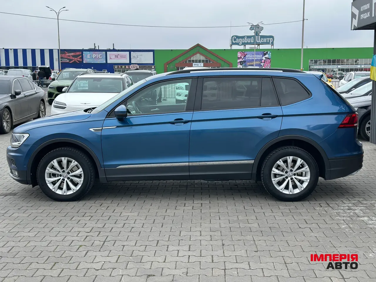Volkswagen Tiguan - фото 7