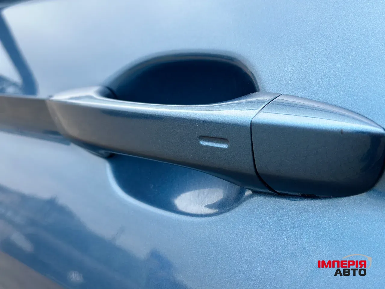 Volkswagen Tiguan - фото 11