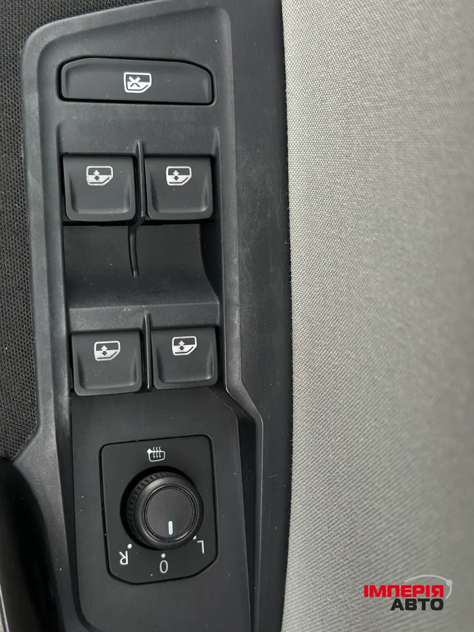 Volkswagen Tiguan - фото 26