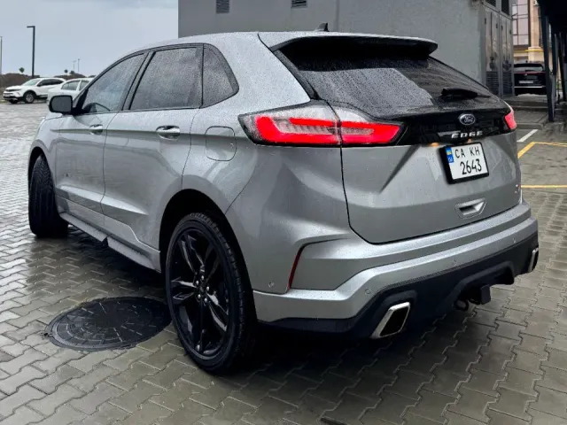 Ford Edge - фото 4