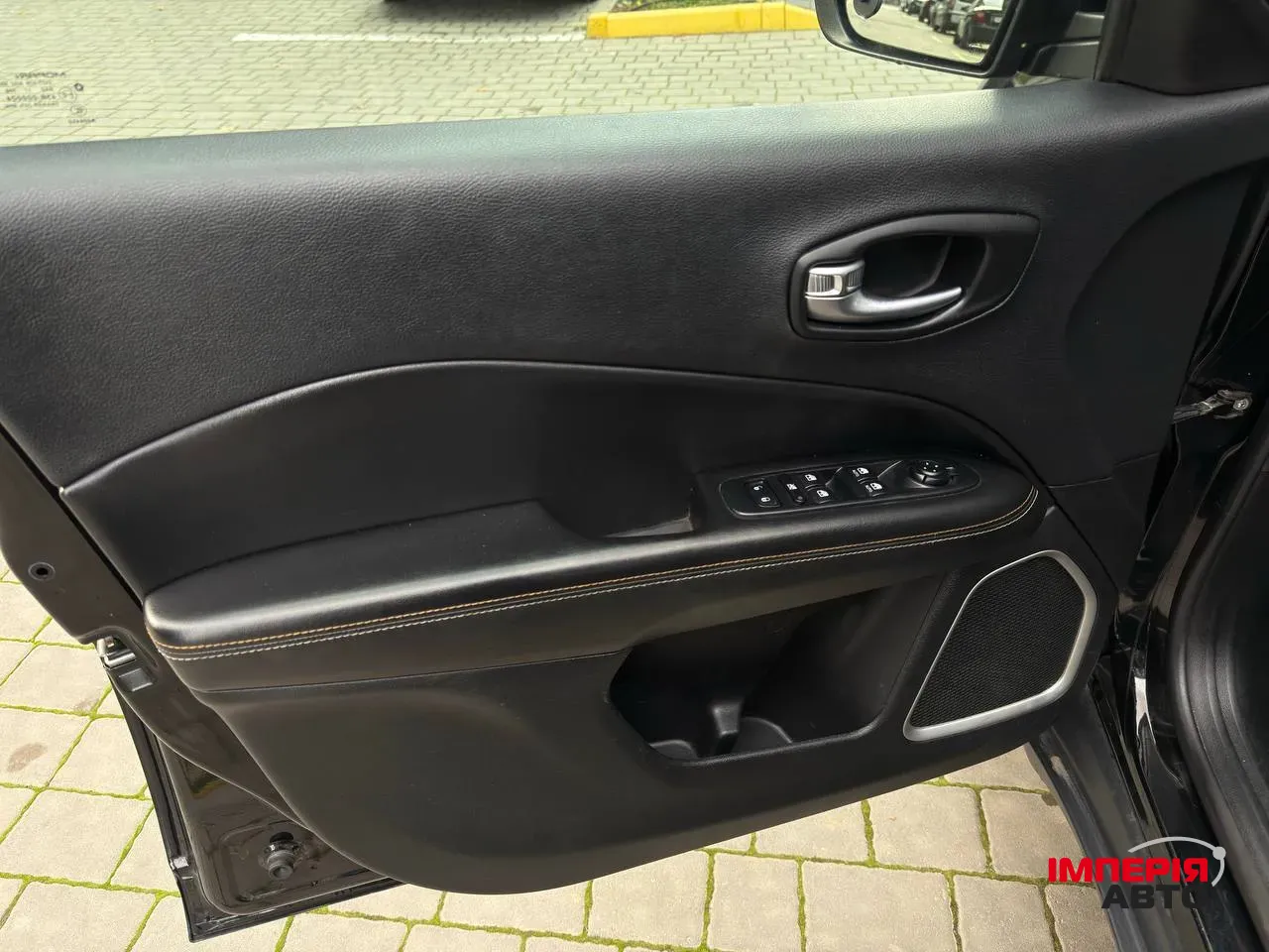 Jeep Compass - фото 20