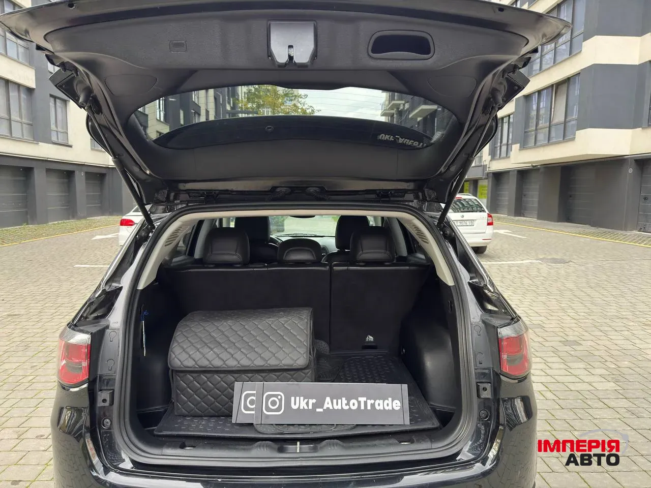 Jeep Compass - фото 21