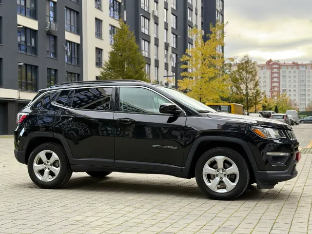 Jeep Compass - фото 5