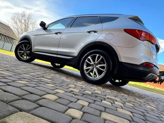 Hyundai Santa Fe - фото 4