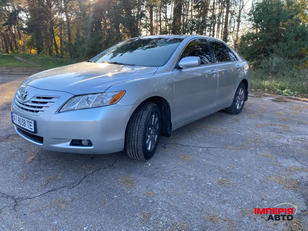 Toyota Camry - фото 4