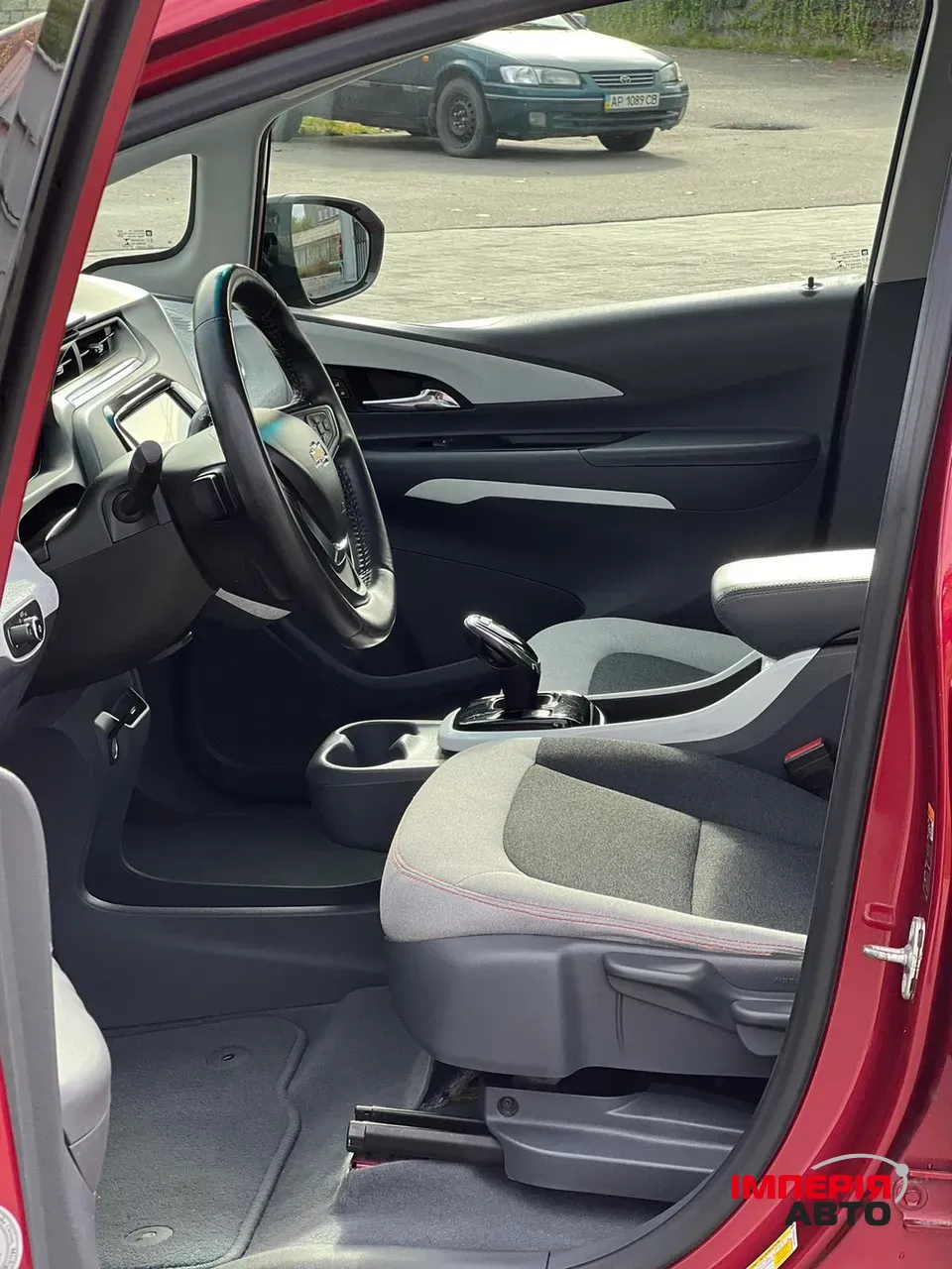 Chevrolet Bolt - фото 9