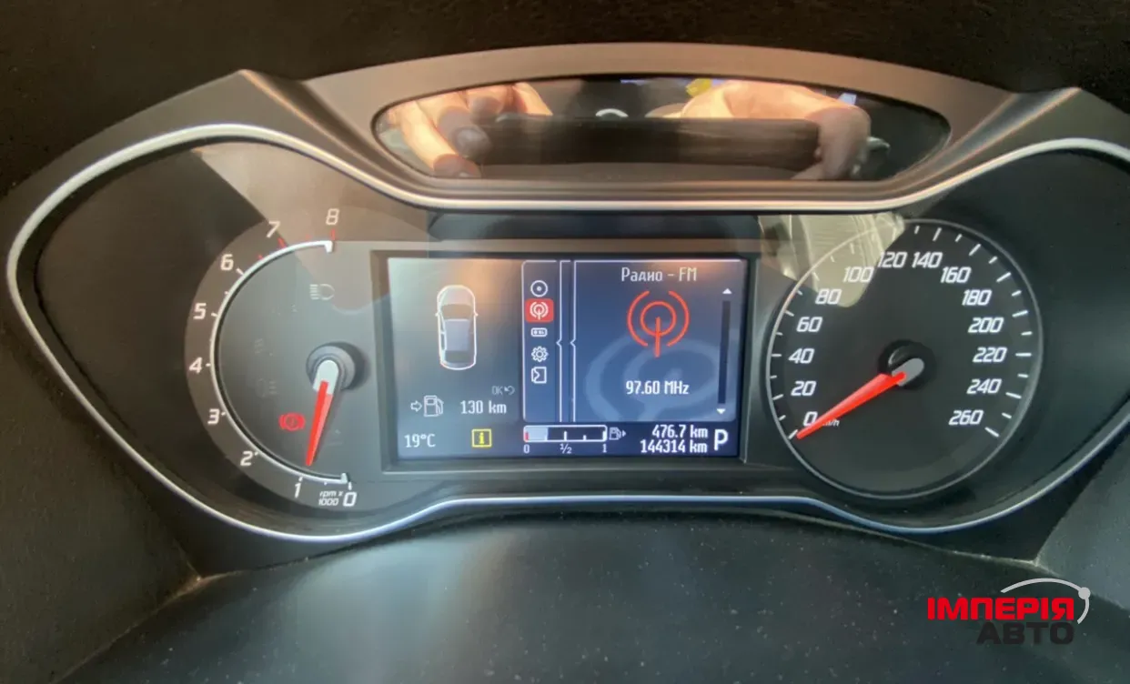 Ford Mondeo - фото 16