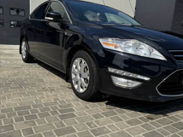 Ford Mondeo - фото 4