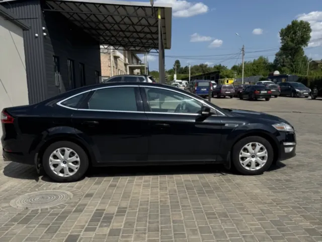 Ford Mondeo - фото 5