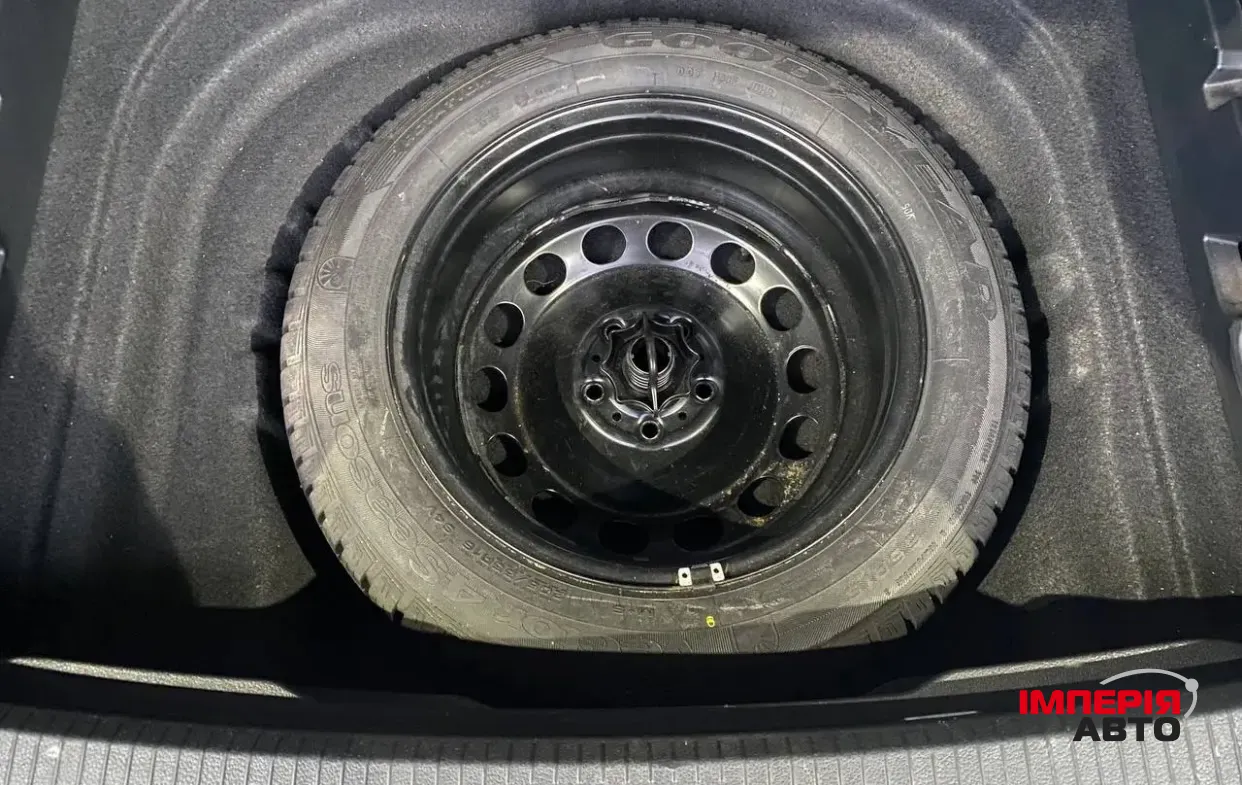 Volkswagen Golf - фото 10