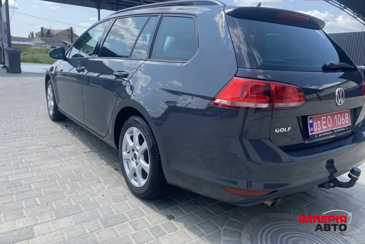 Volkswagen Golf - фото 2