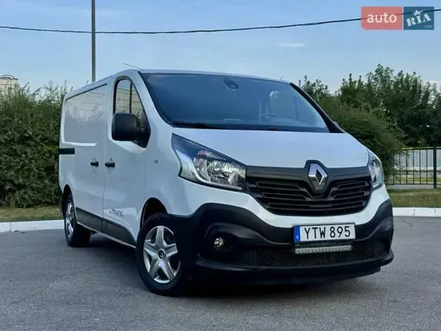 Renault Trafic - фото 1