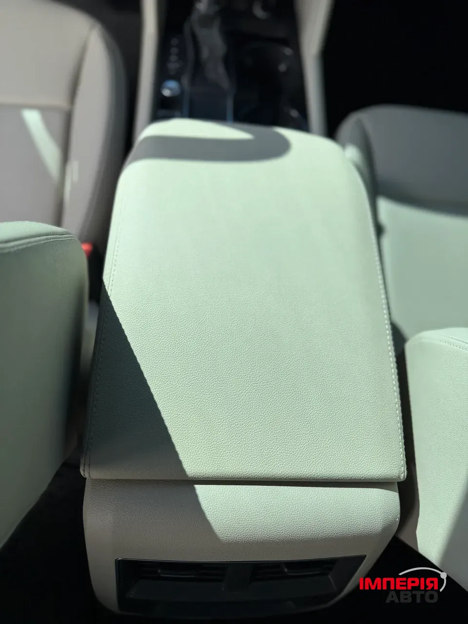 Volkswagen Atlas - фото 11