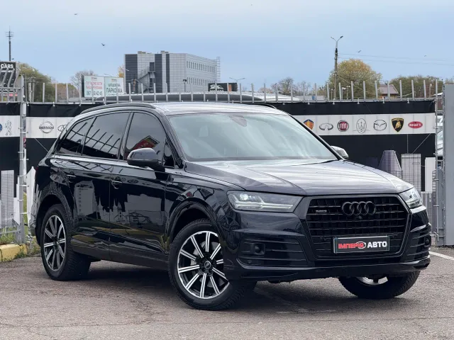 Audi Q7 - фото 4