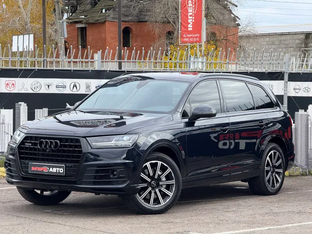 Audi Q7 - фото 3