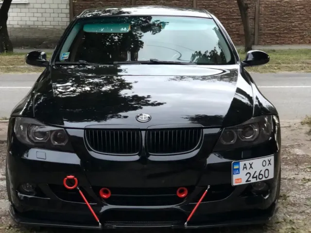 BMW 3 серії - фото 1