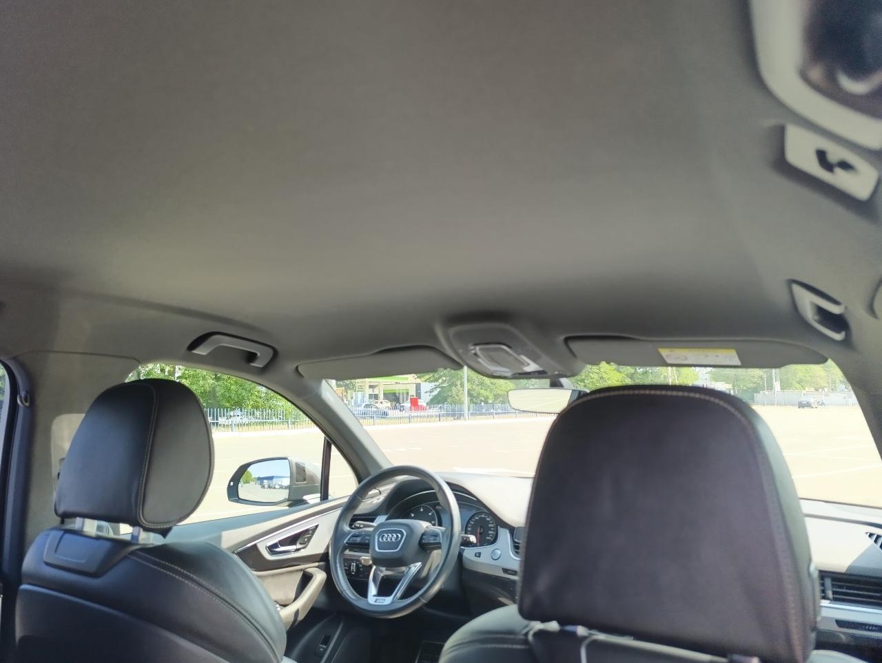 Audi Q7 - фото 19