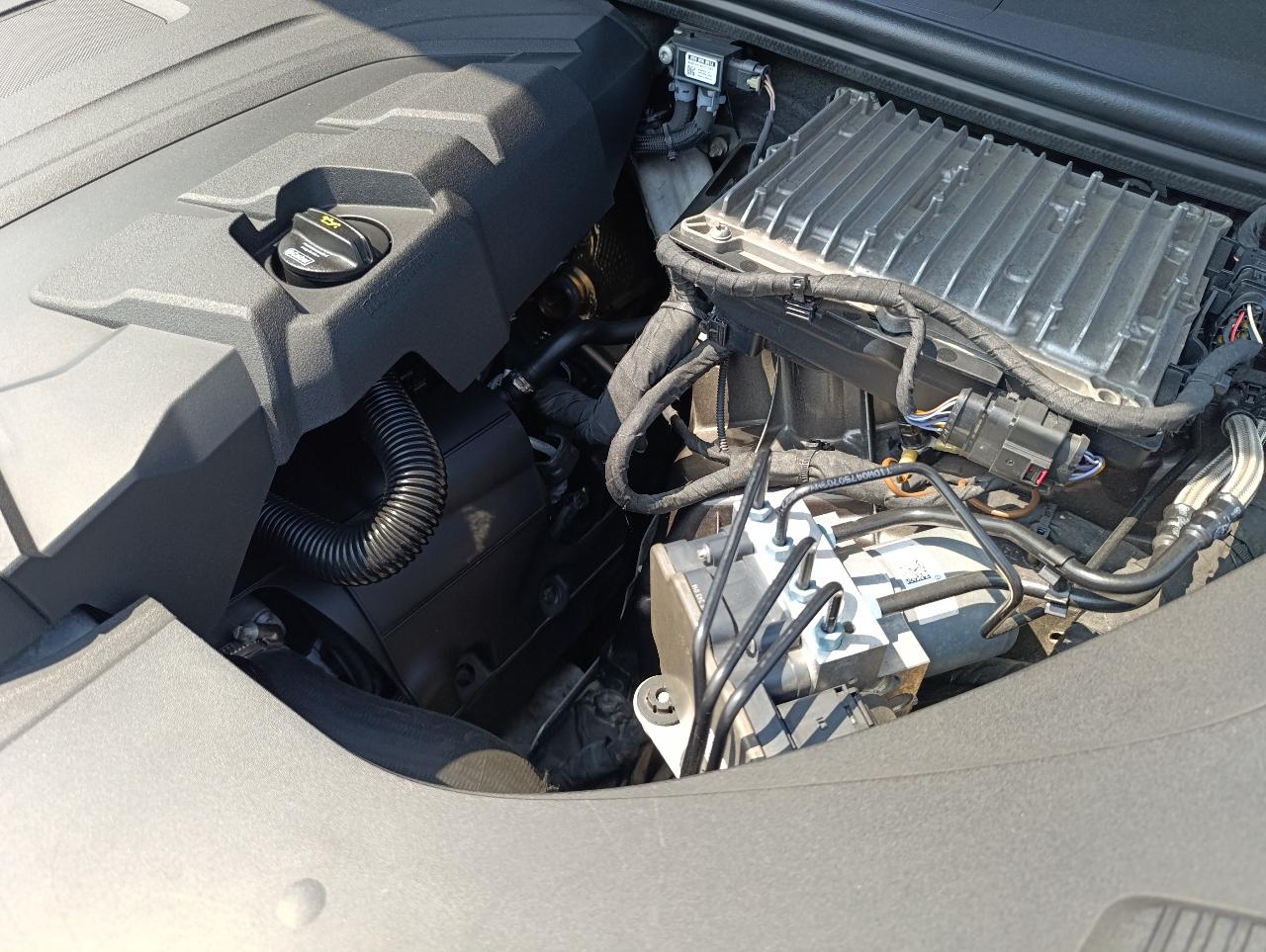 Audi Q7 - фото 2