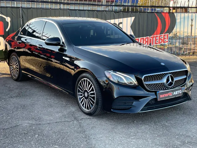 Mercedes-Benz E-Класс - фото 1