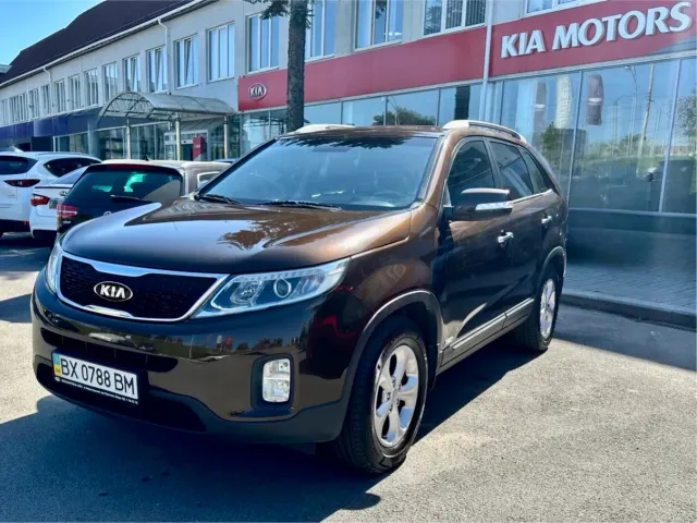 Kia Sorento - фото 1
