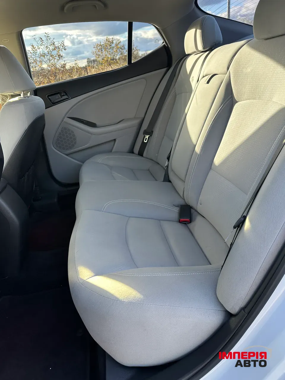 Kia Optima - фото 10