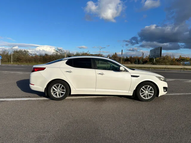 Kia Optima - фото 4